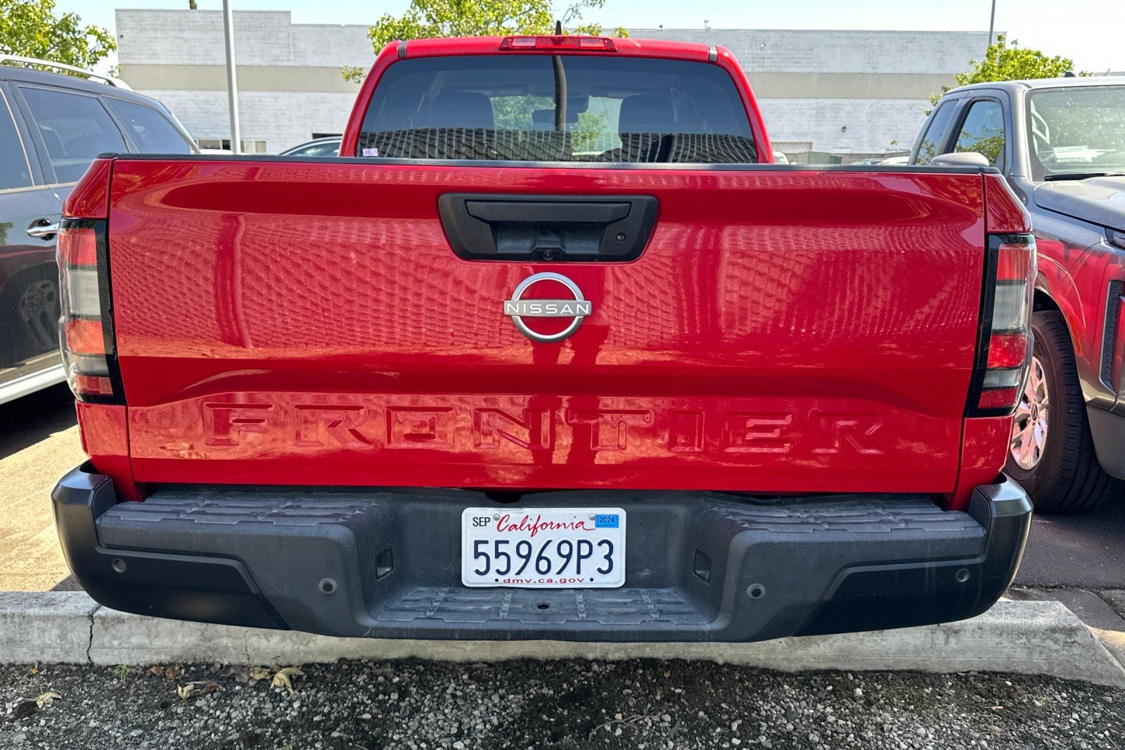 2022 Nissan Frontier S