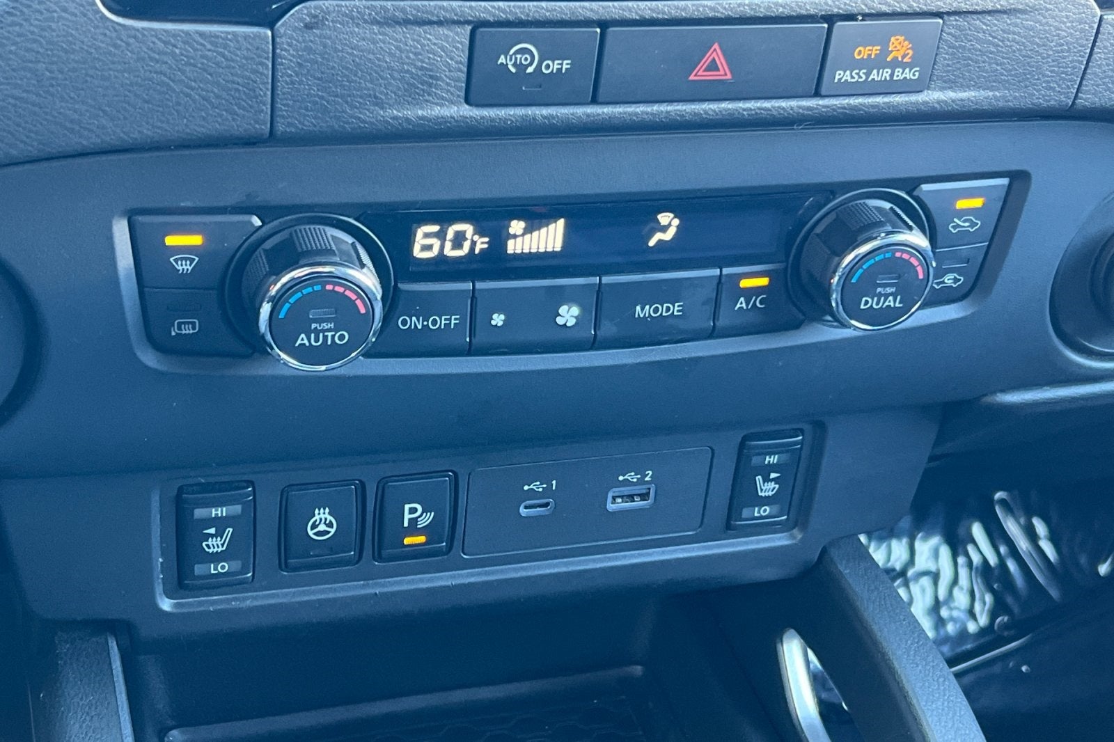 2024 Nissan Frontier SV