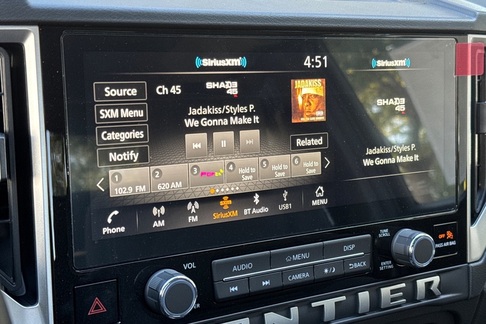 2025 Nissan Frontier SV