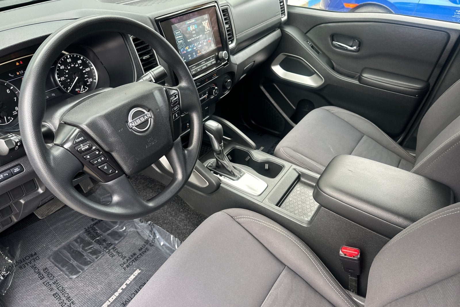 2024 Nissan Frontier SV