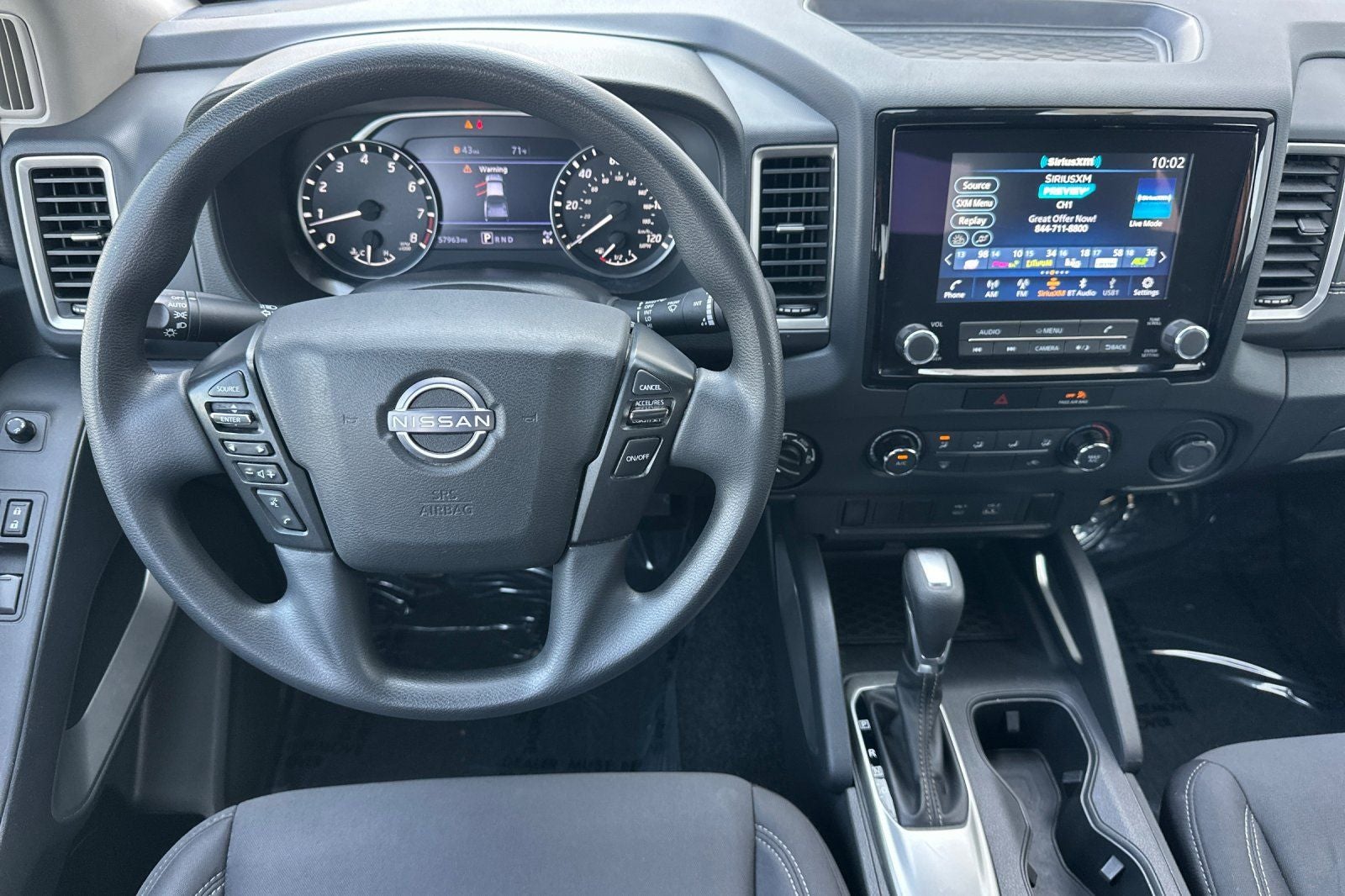 2022 Nissan Frontier SV