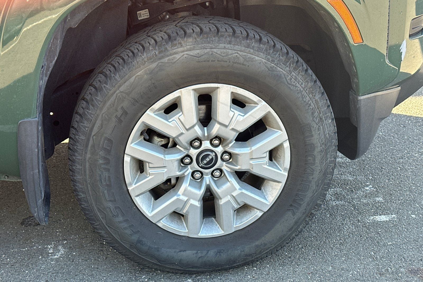 2022 Nissan Frontier SV