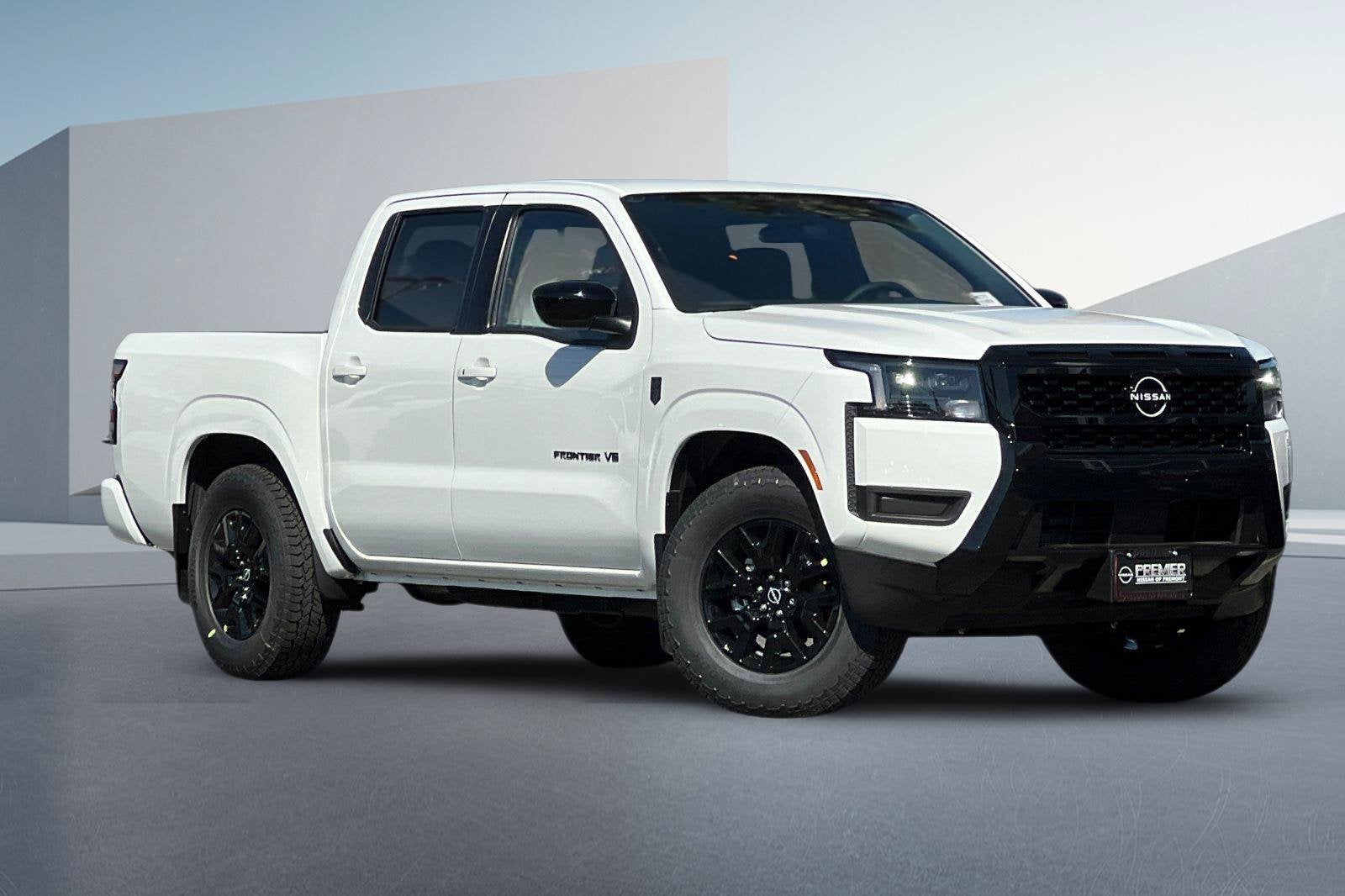 2027 Nissan Frontier SV