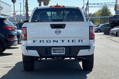 2027 Nissan Frontier SV