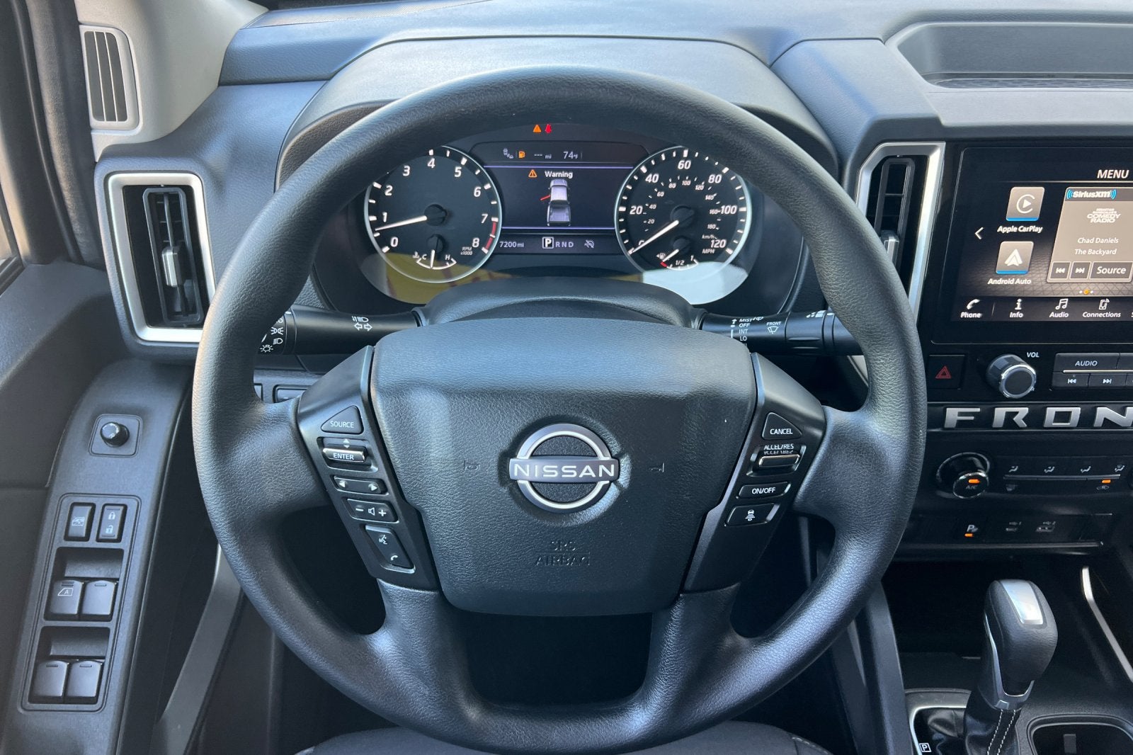 2025 Nissan Frontier SV