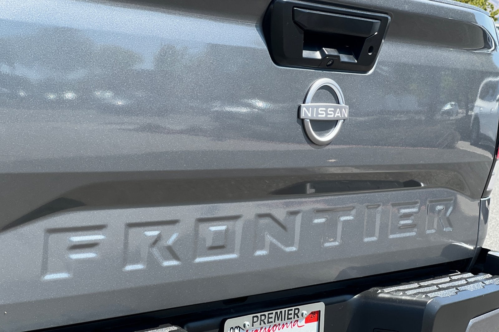 2025 Nissan Frontier SV