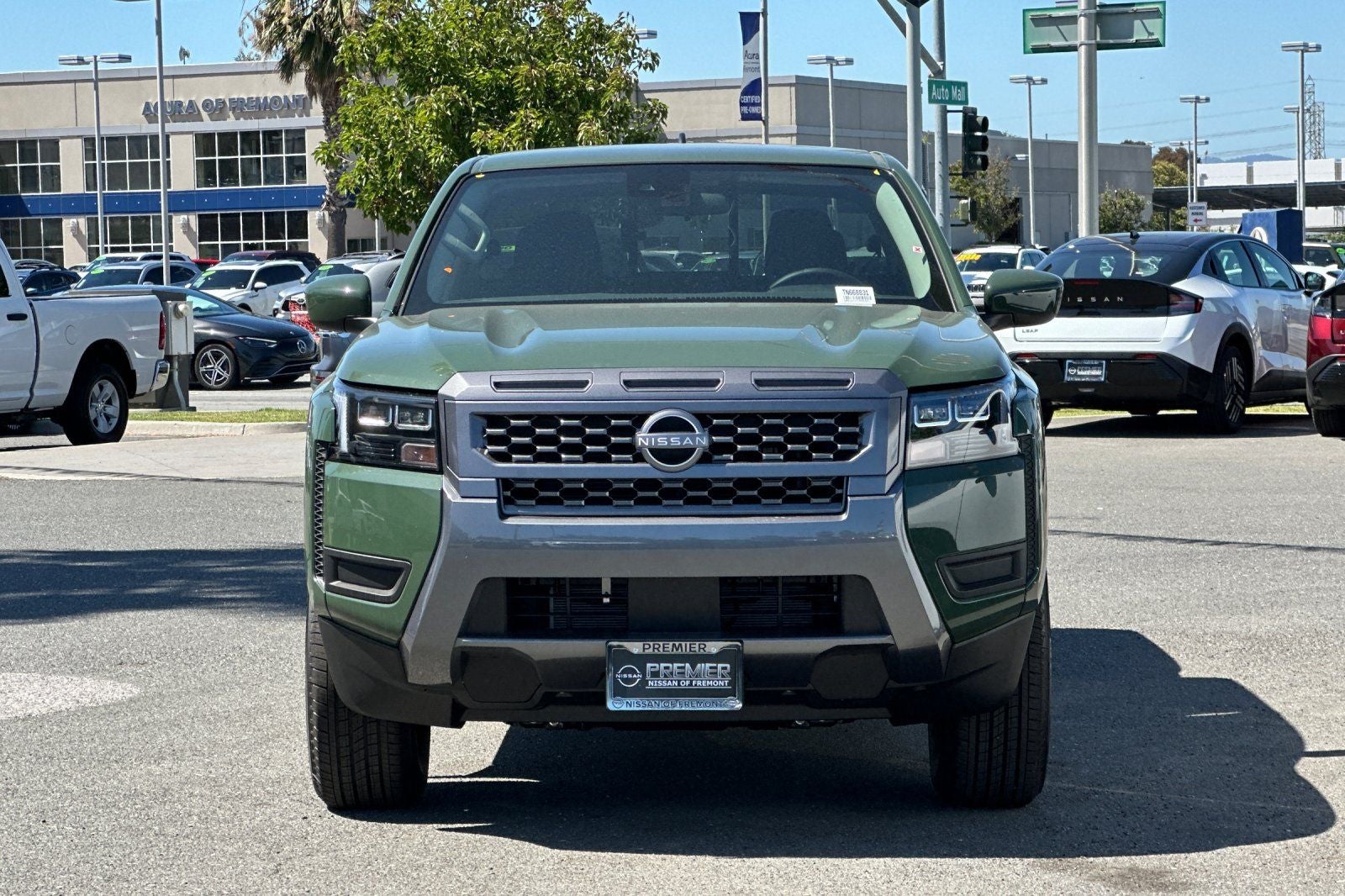 2026 Nissan Frontier SV