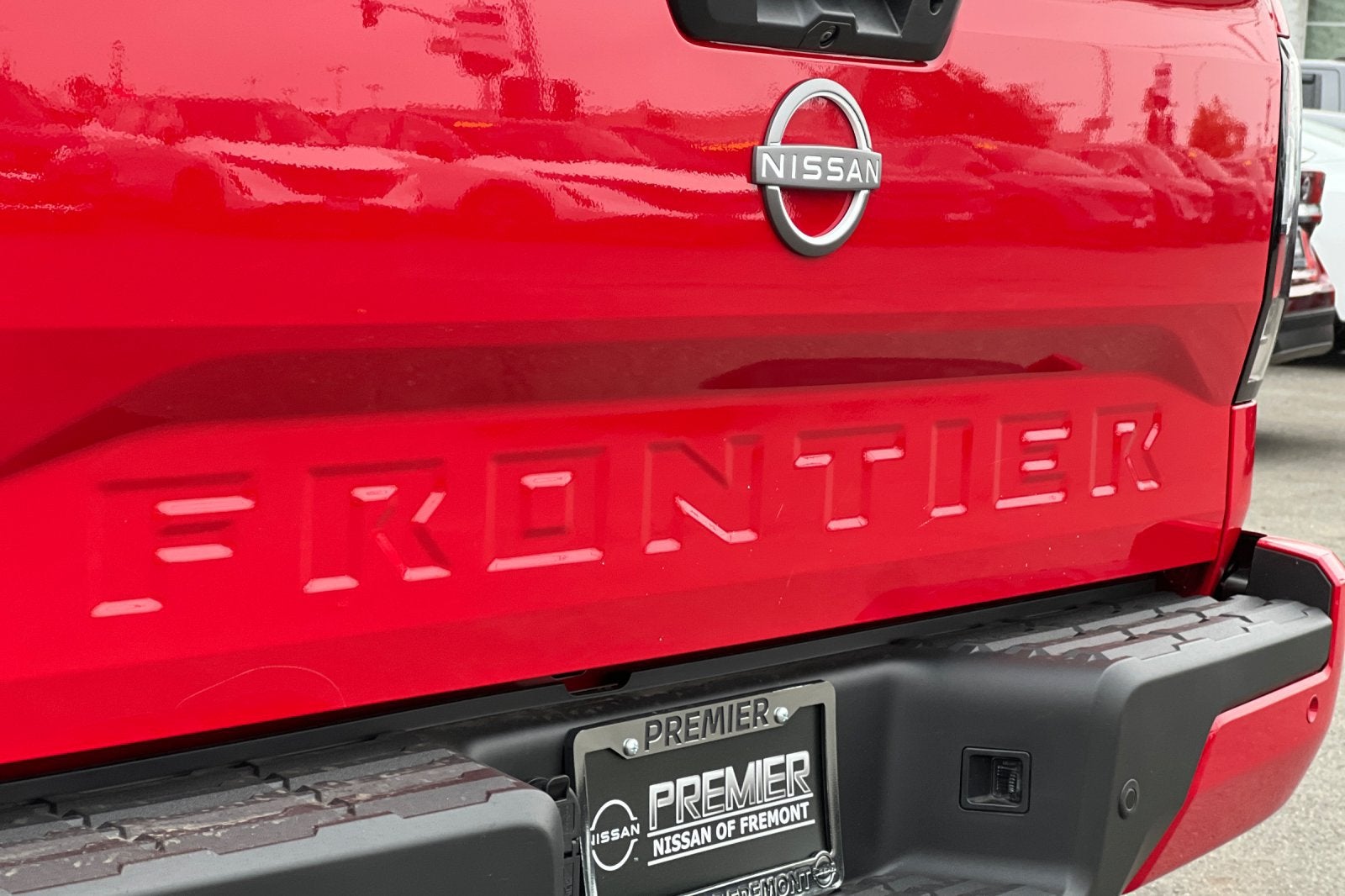 2027 Nissan Frontier SV