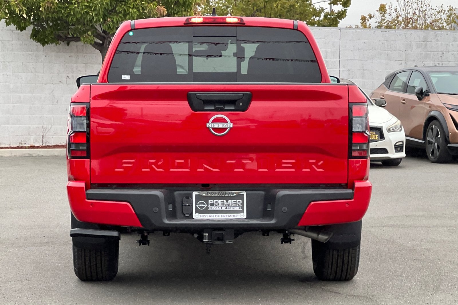 2027 Nissan Frontier SV