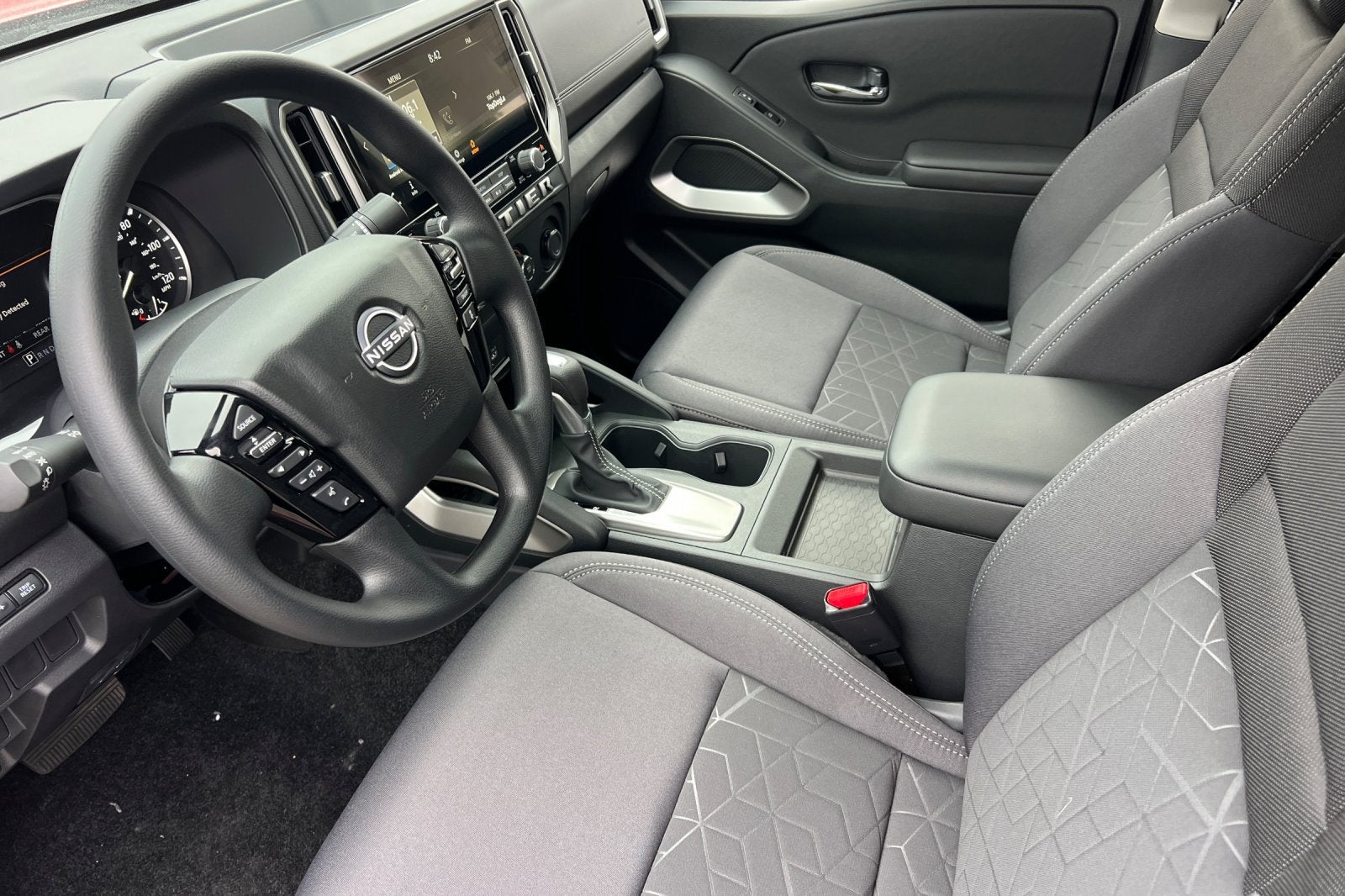 2027 Nissan Frontier SV