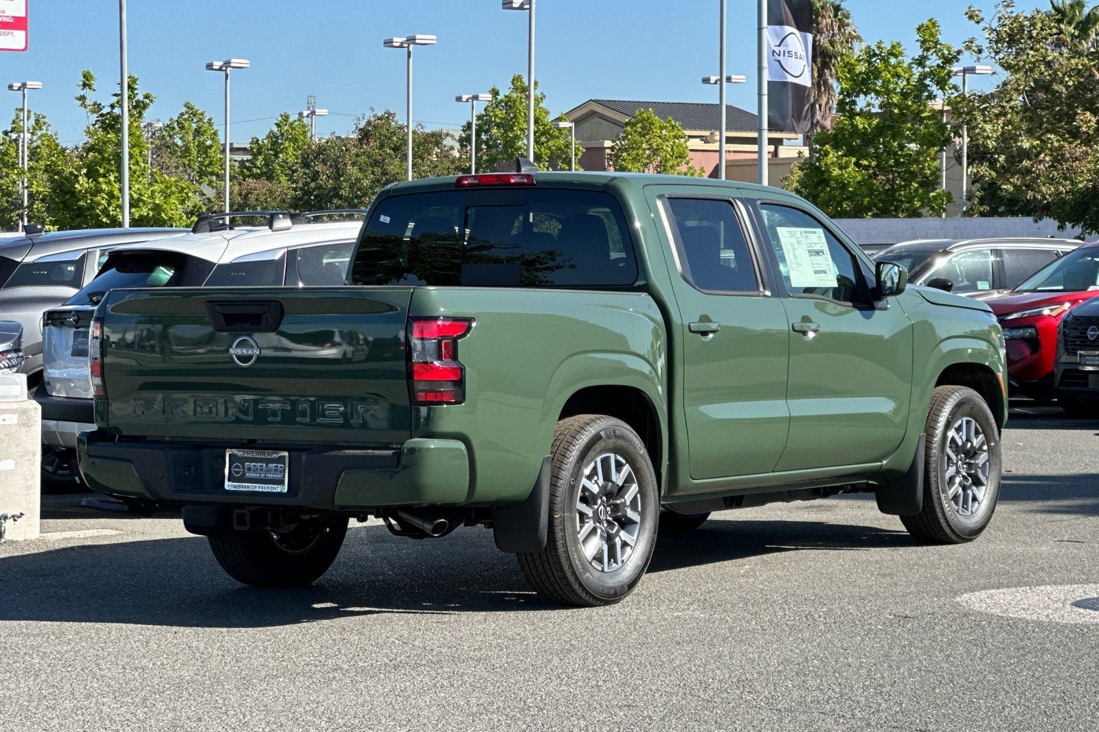2026 Nissan Frontier SV