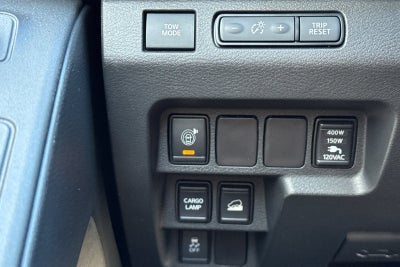 2024 Nissan Frontier SL