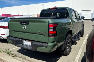 2024 Nissan Frontier SL
