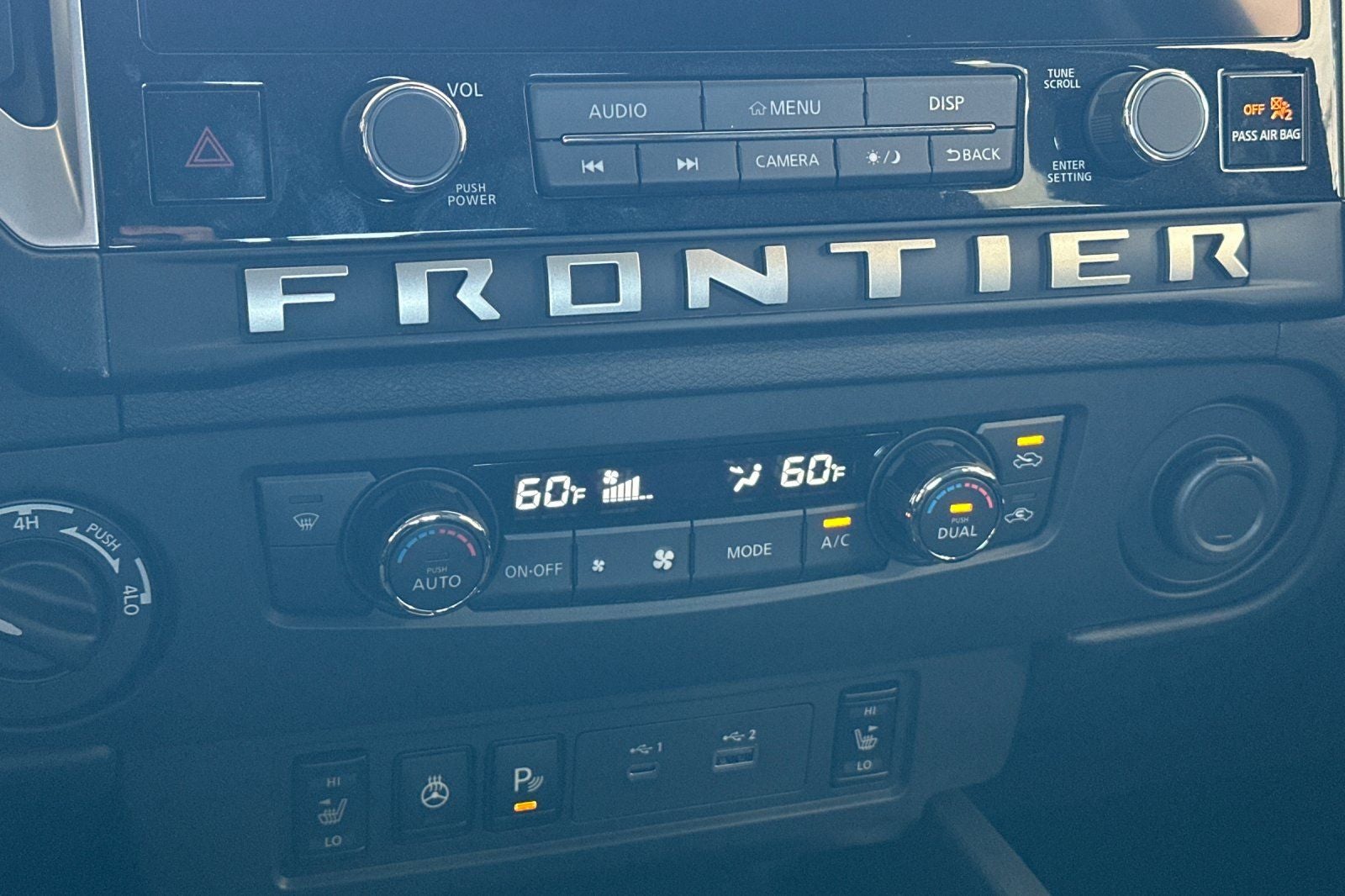 2026 Nissan Frontier SV