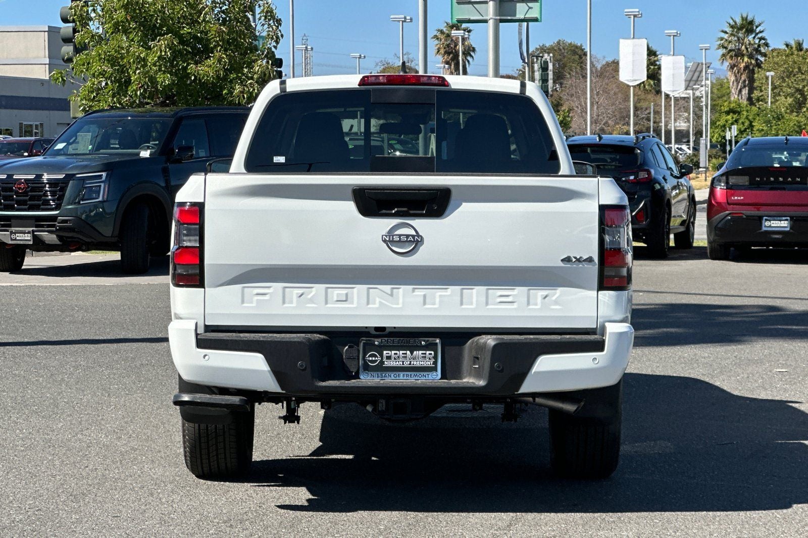 2026 Nissan Frontier SV