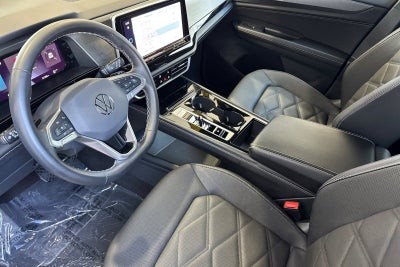 2024 Volkswagen Atlas Cross Sport 2.0T SE w/Technology