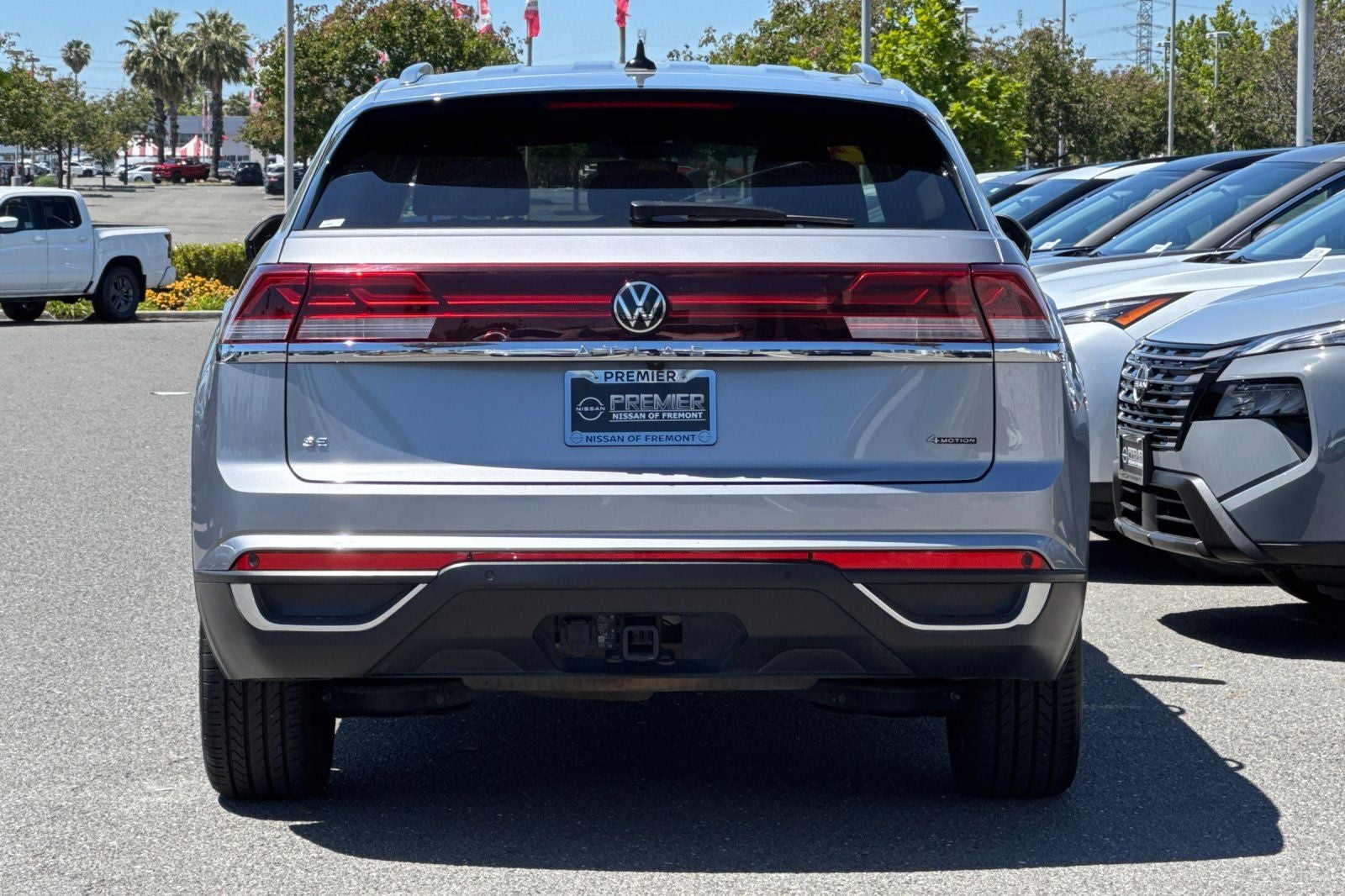 2024 Volkswagen Atlas Cross Sport 2.0T SE w/Technology