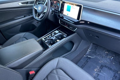 2024 Volkswagen Atlas Cross Sport 2.0T SE w/Technology