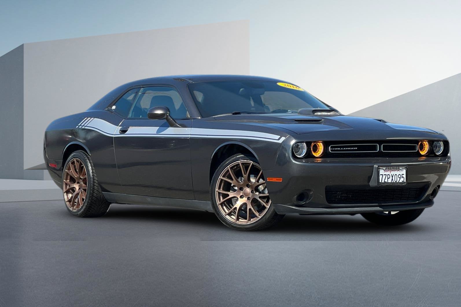 2016 Dodge Challenger SXT