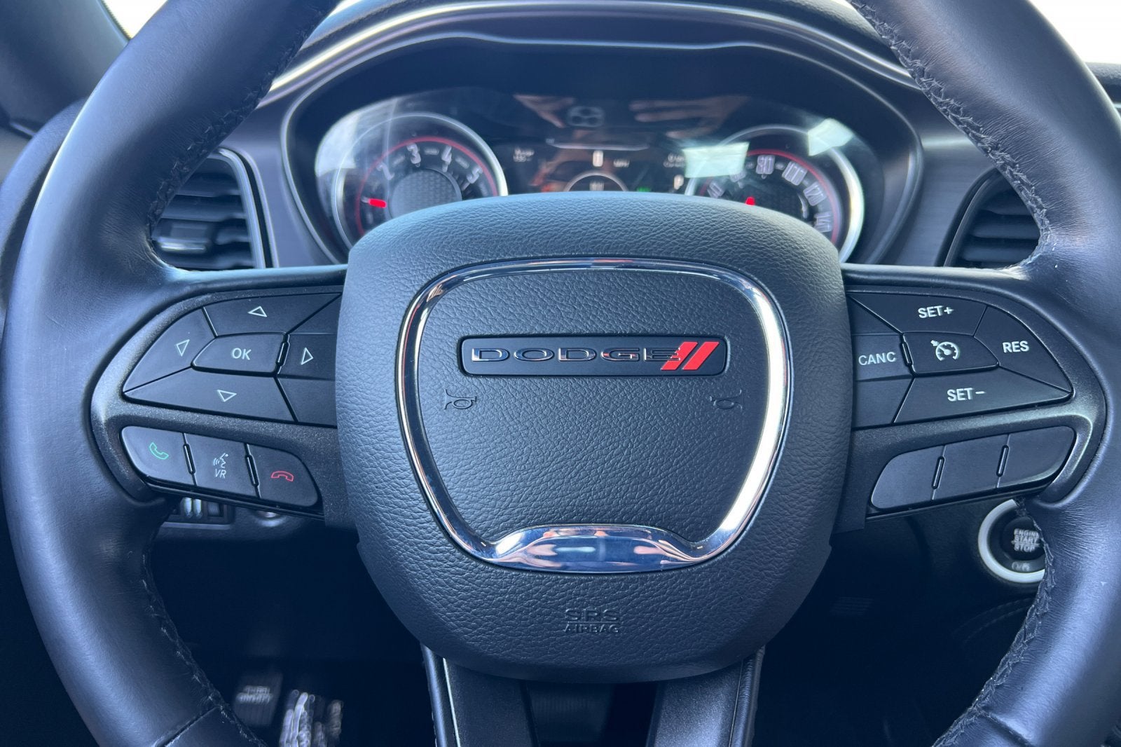 2016 Dodge Challenger SXT
