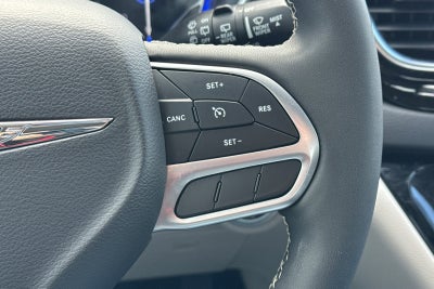 2024 Chrysler Voyager LX