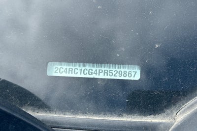 2023 Chrysler Voyager LX