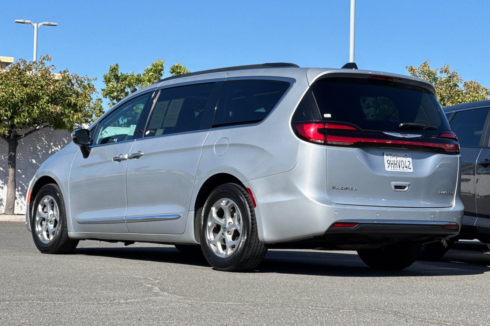 2023 Chrysler Pacifica Limited