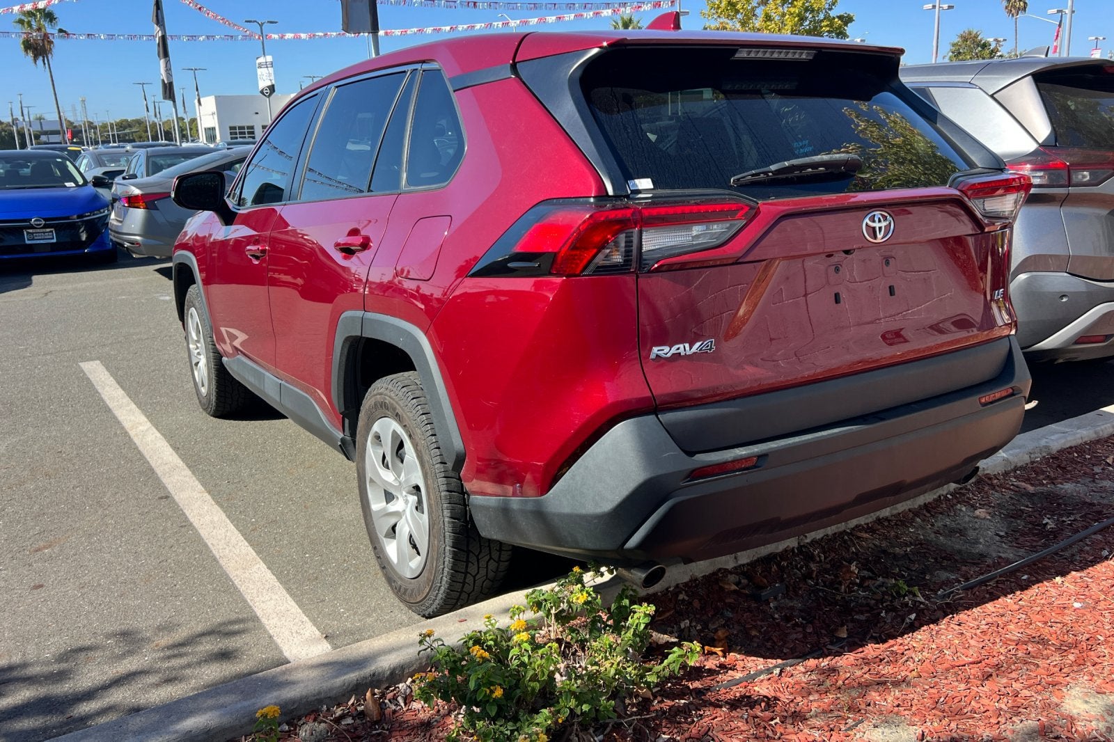 2023 Toyota RAV4 LE