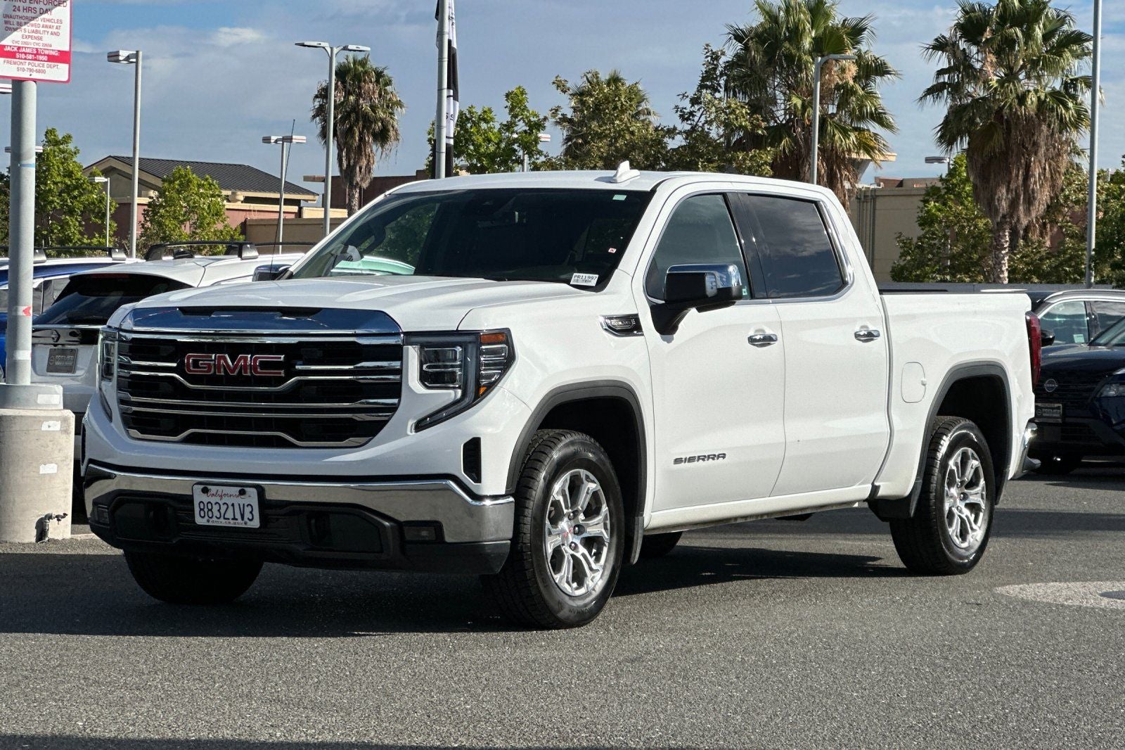 2024 GMC Sierra 1500 SLT