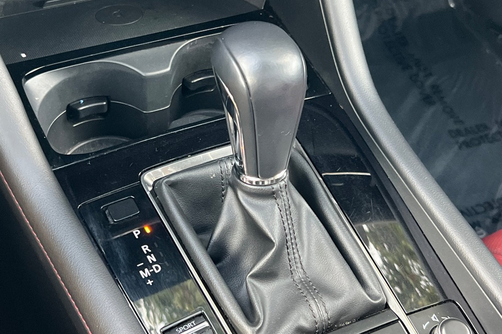 2025 Mazda Mazda3 2.5 S Carbon Edition