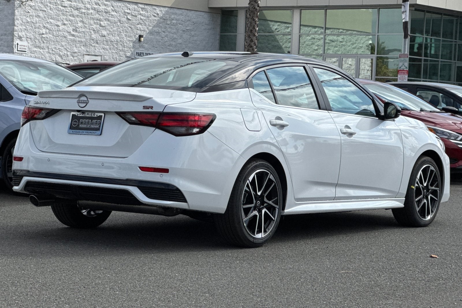 2025 Nissan Sentra SR