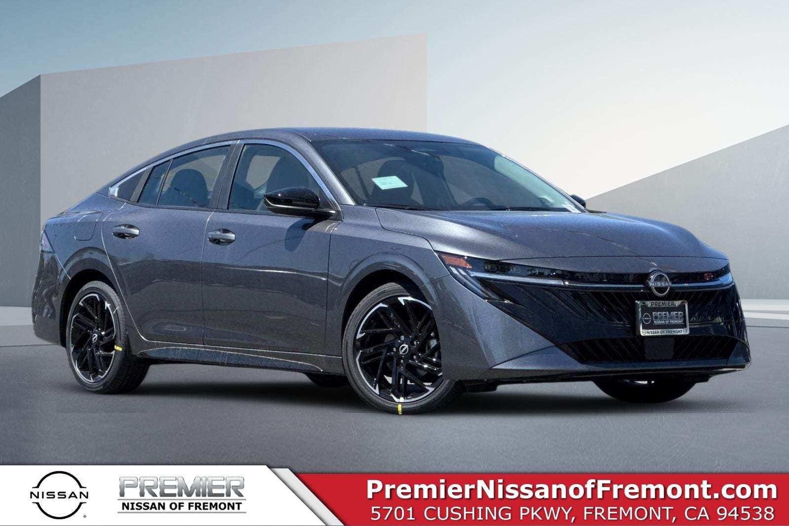 2026 Nissan Sentra SR CVT's photo