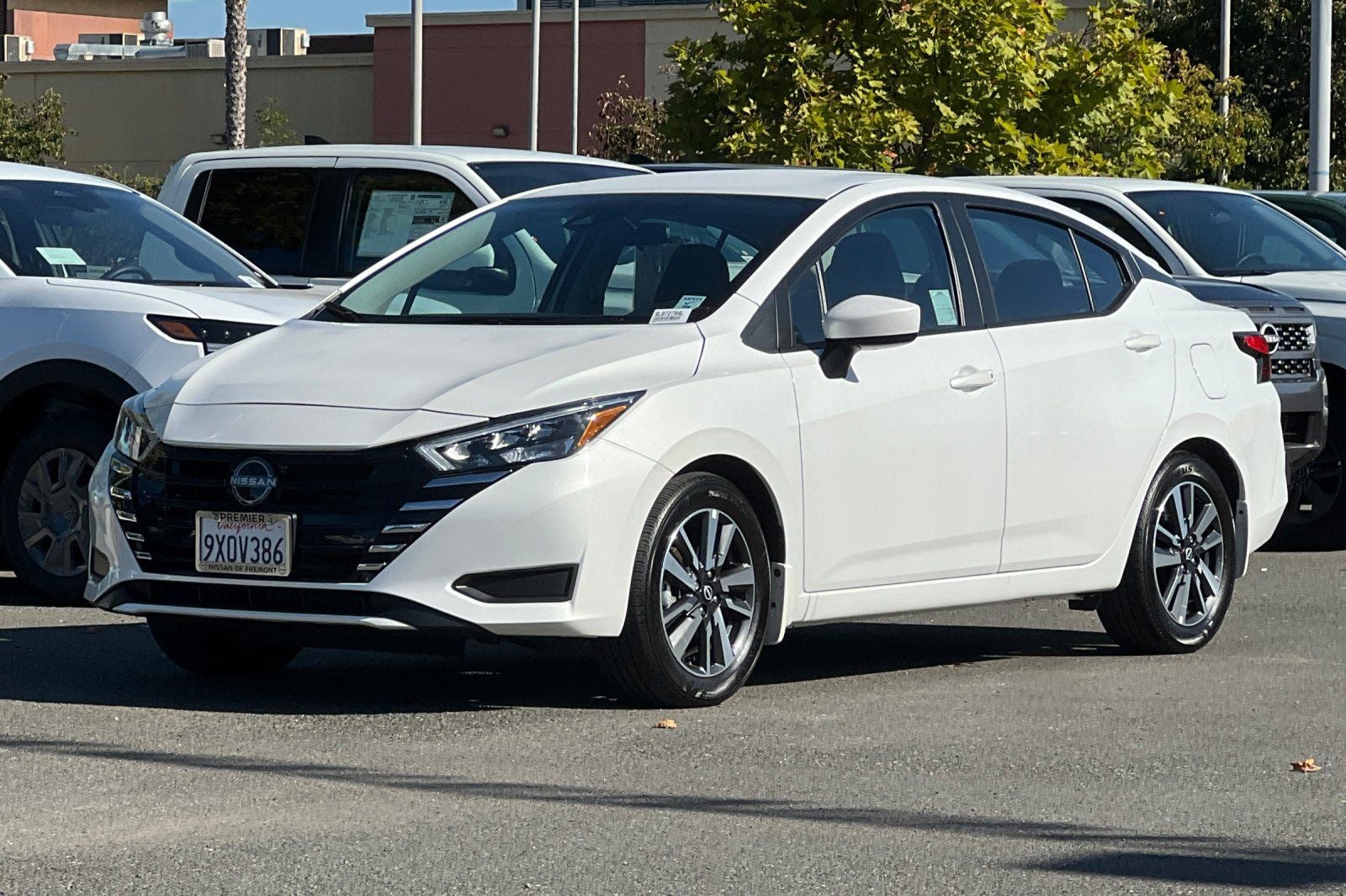 2025 Nissan Versa 1.6 SV