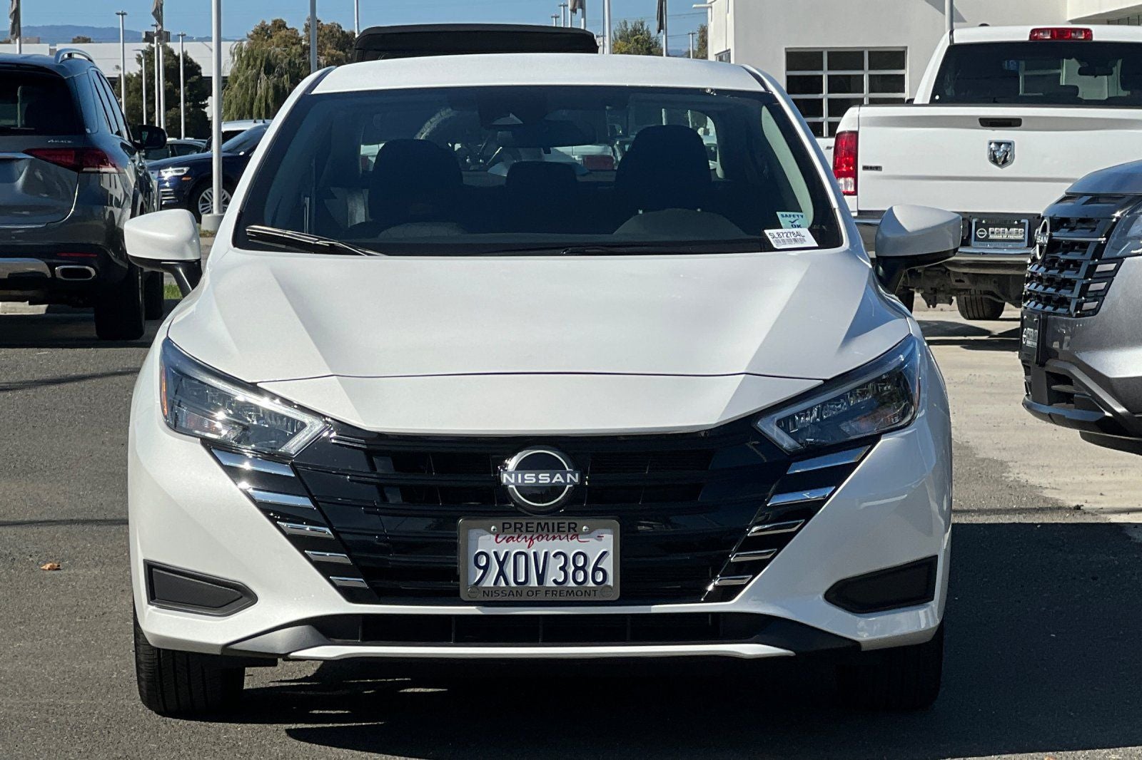 2025 Nissan Versa 1.6 SV