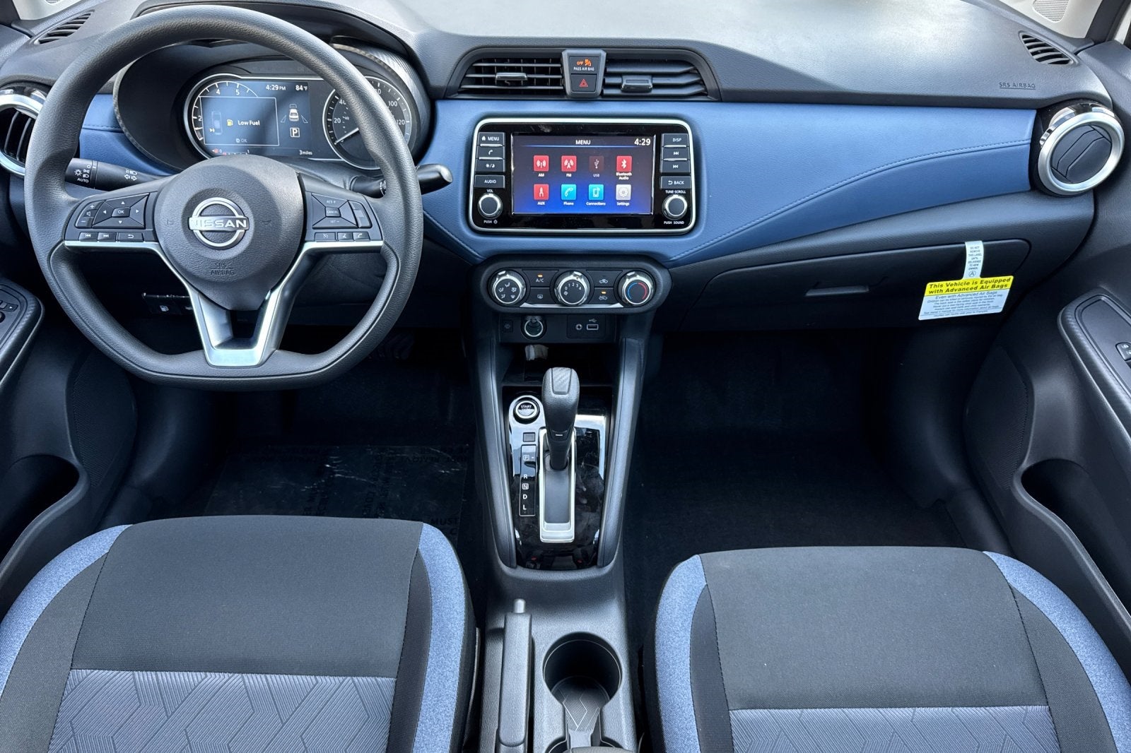 2025 Nissan Versa 1.6 SV