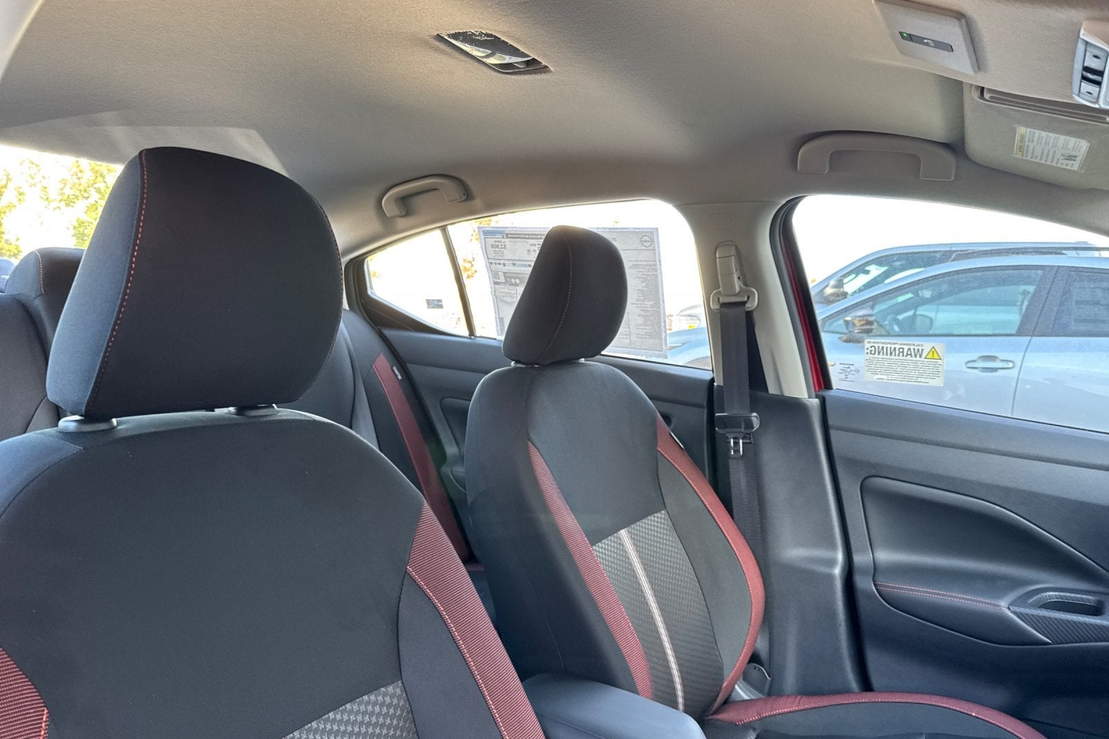 2025 Nissan Versa 1.6 SR