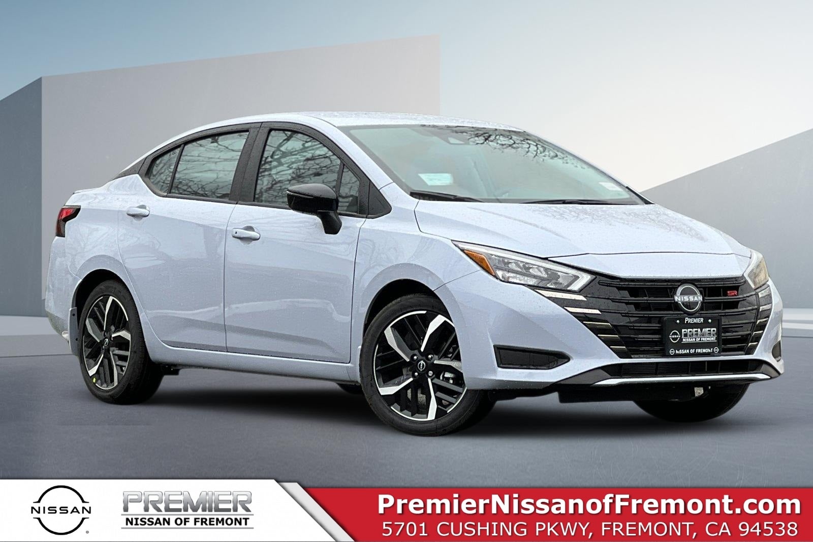 2025 Nissan Versa 1.6 SR