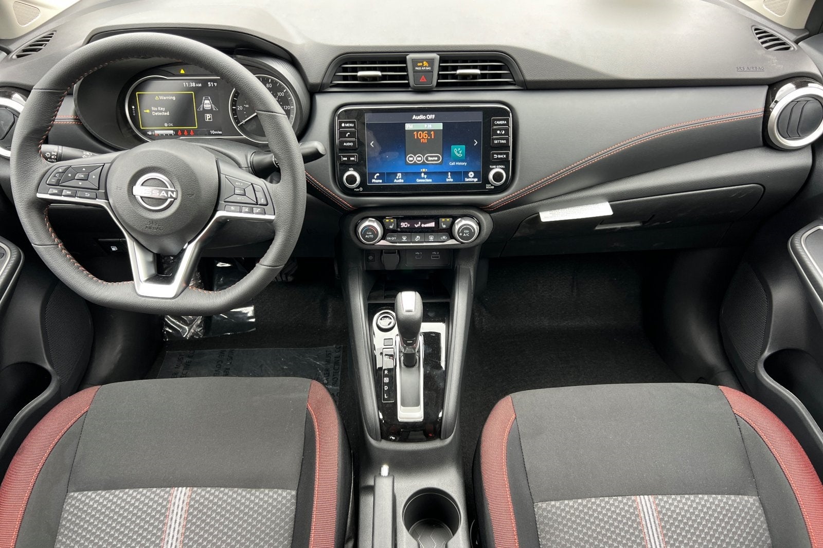 2025 Nissan Versa 1.6 SR