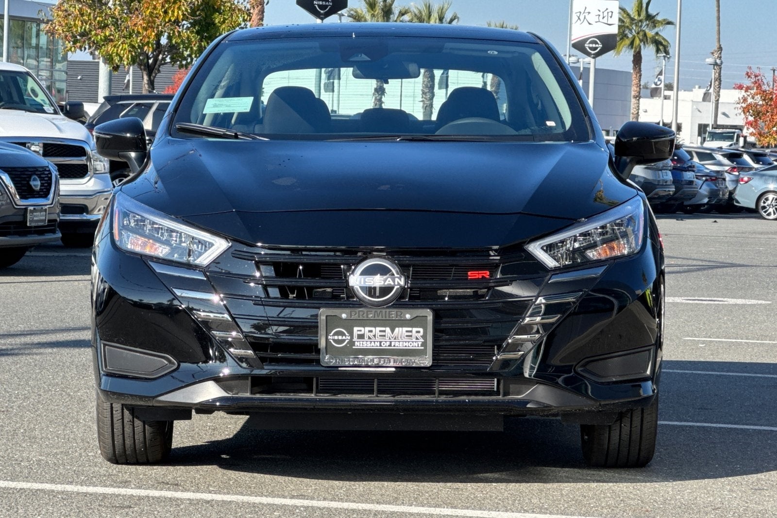 2025 Nissan Versa 1.6 SR