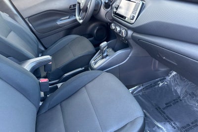 2024 Nissan Kicks S