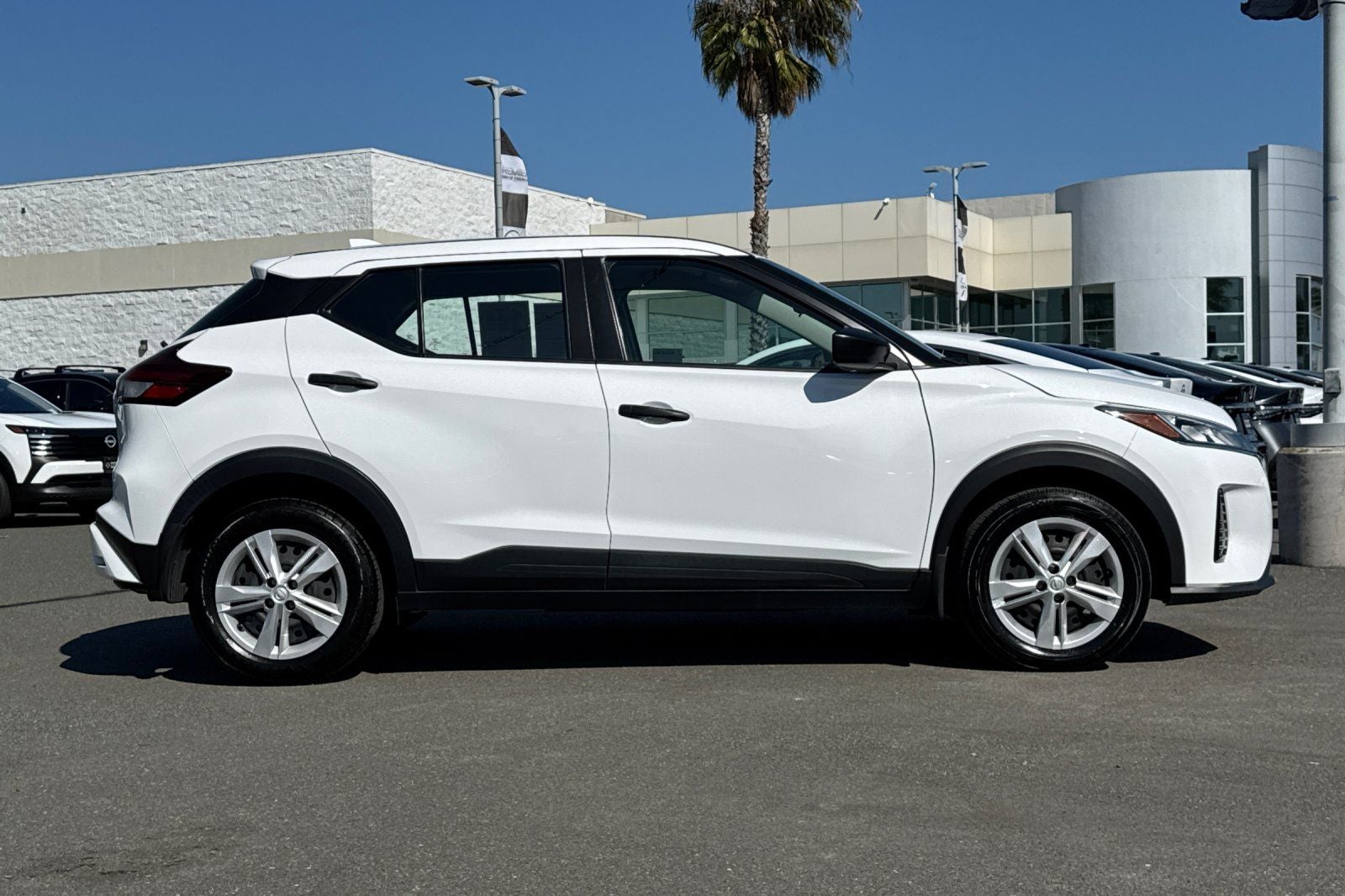 2024 Nissan Kicks S