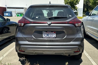 2025 Nissan Kicks Play S