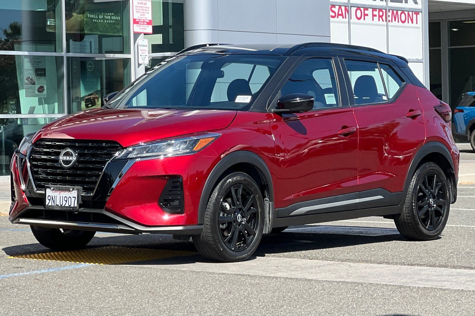 2024 Nissan Kicks SR
