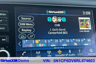 2024 Nissan Kicks SR