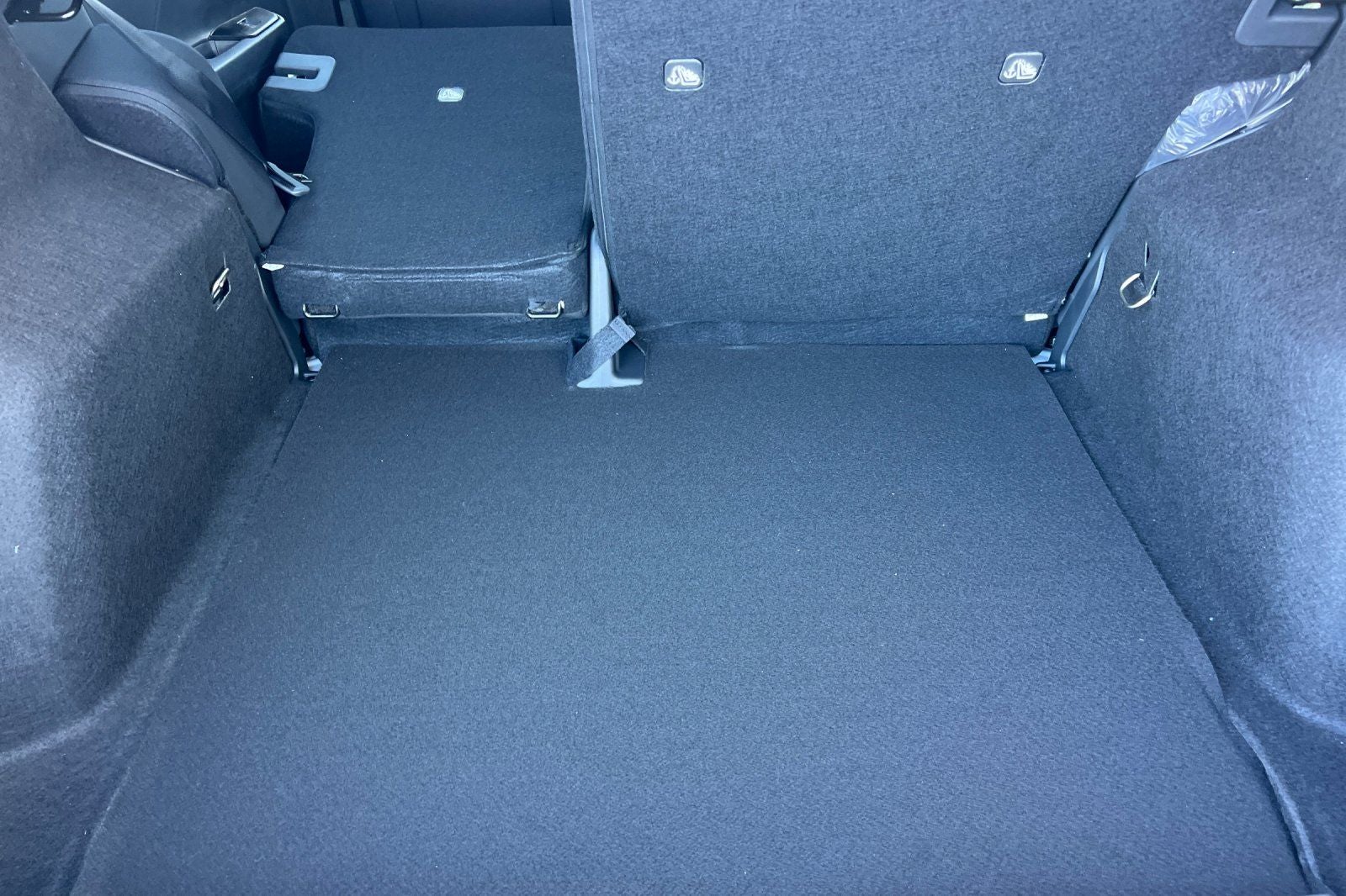 2027 Nissan Kicks S