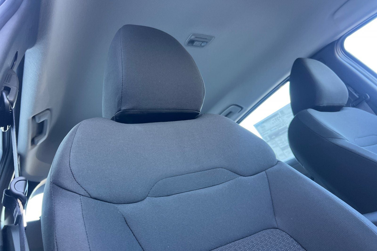 2027 Nissan Kicks S