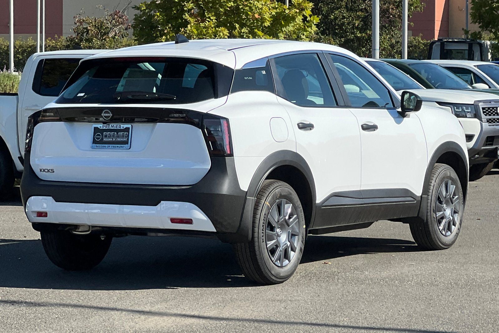 2027 Nissan Kicks S