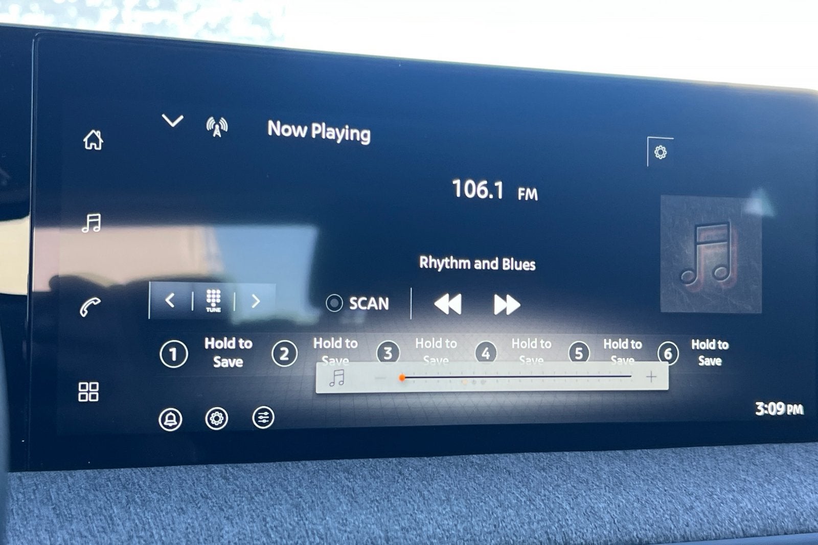 2027 Nissan Kicks S
