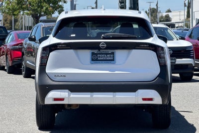 2025 Nissan Kicks SV