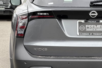 2025 Nissan Kicks SV